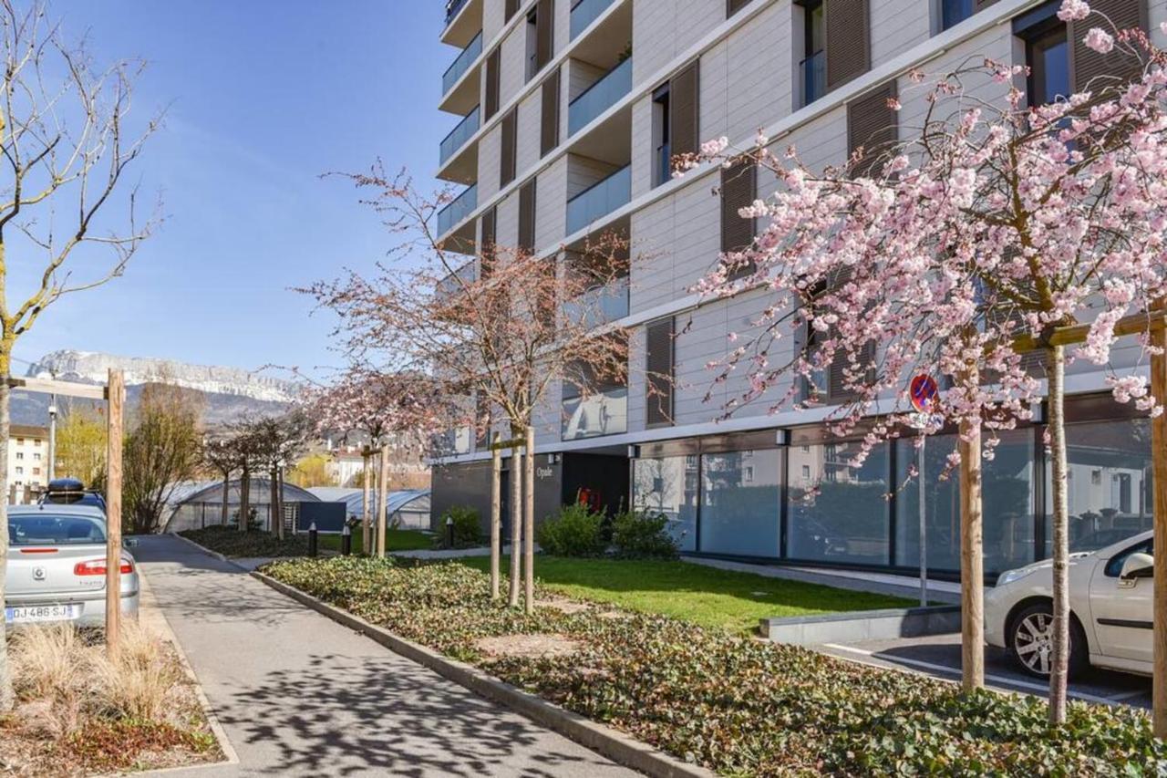 Appartement L'Opale - T2 48M Avec Parking A 300M Du Lac D'Annecy Kültér fotó
